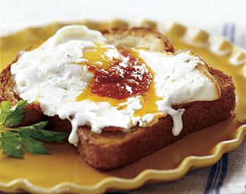 epicurious's tweet photo. Shouldn't mornings be full of fried eggs, mozzarella, and harissa? http://t.co/Af4Uf3DWey http://t.co/vN51zLnd1I