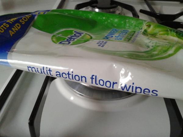 didn't think my career as a speeling chocker would start with such a big brand ???