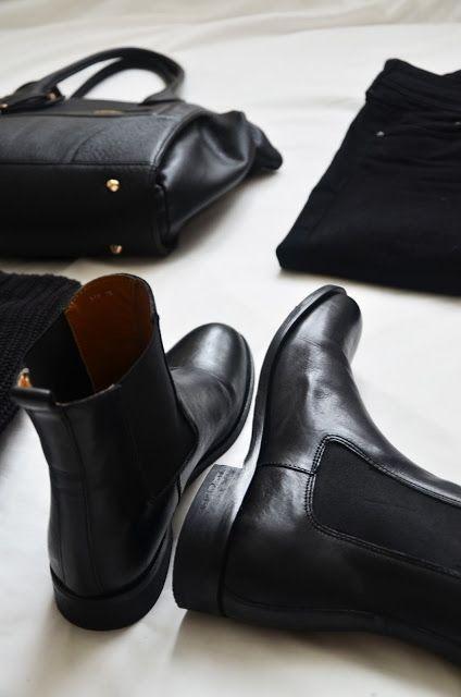 NotonTuesday_'s tweet image. De Chelsea Boots mogen niet ontbreken in jouw kast dit najaar notontuesday.com/chelsea-boots/ #trend