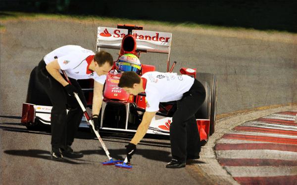 Labbufala's tweet photo. #GPSingapour La Ferrari ha introdotto un dispositivo per ridurre l'attrito.
#F1 http://t.co/VzHpOyuSdt