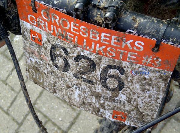 Hvvegten's tweet photo. Groesbeek Gruwelijkste zit erop! Met recht Gruwelijk, cool, gaaf, technisch en enorm zwaar. Nog nooit zo kapot gegaan http://t.co/Kpoo0vawS5