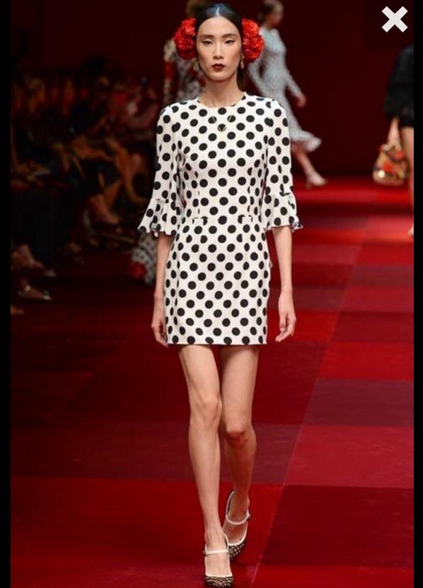 emadele1's tweet photo. The get it right season after season. @dolcegabbana #dolcegabbana #MFW http://t.co/EKmwMfNaTA