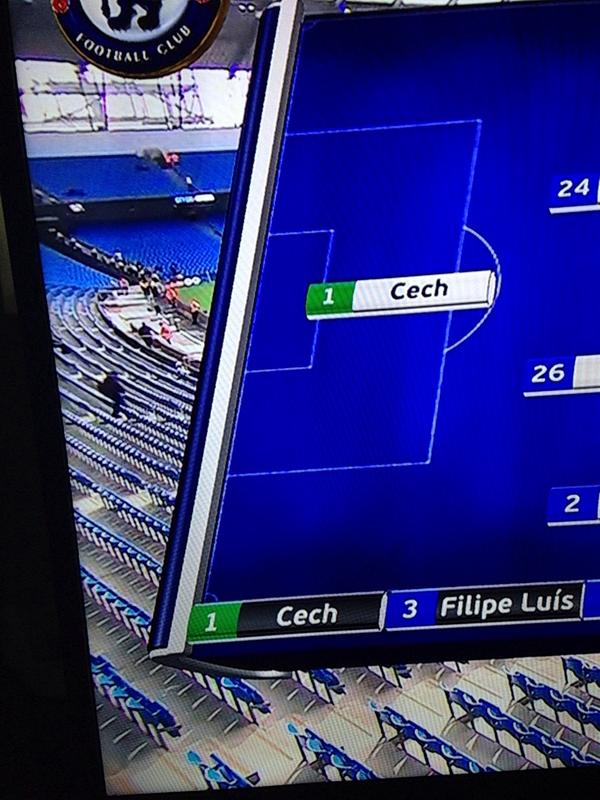 Stokke42's tweet photo. Cech er både på benken og banen idag. Supermann !!! #2pl http://t.co/SyiMGoLLKu