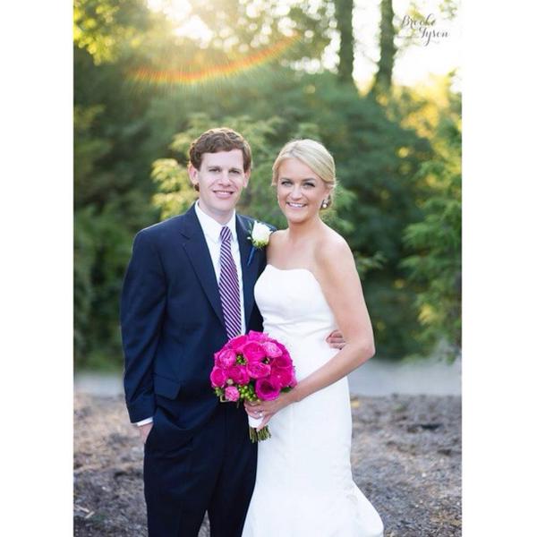 TysonBrooke's tweet photo. Congrats to beautiful Elizabeth and Turner!! It was such a gorgeous southern Maryland wedding :) http://t.co/ZEQqFvDEiE
