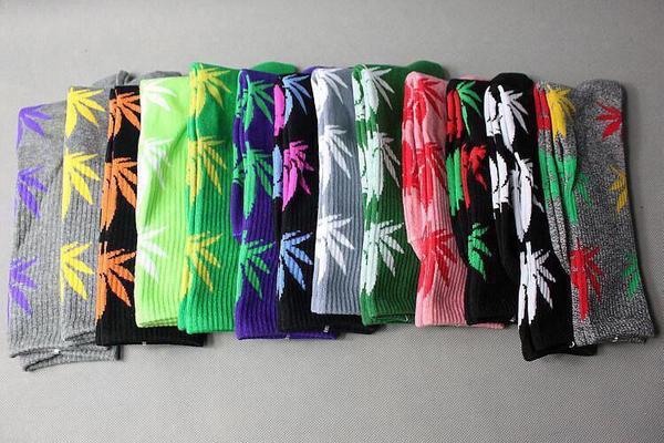 WeDailyThought's tweet image. RT to win a pair of HUF 🍁💨👌
1. Retweet to enter
2. Must be following for a DM