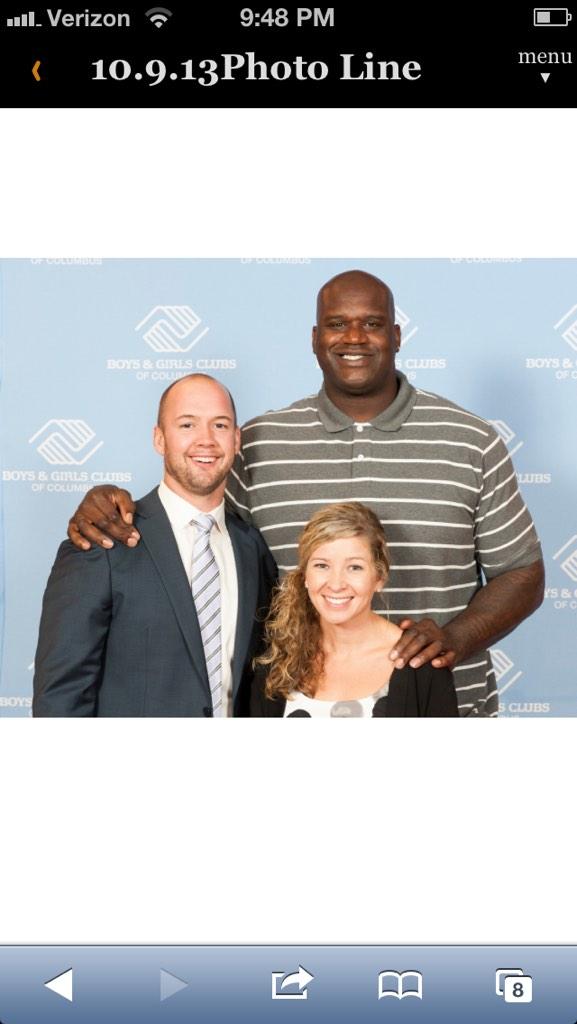 caschliman's tweet photo. @WilhelmusMatt @lcchilliard @kevinaschliman looks real small next to Shaq http://t.co/82f7aVfLrD