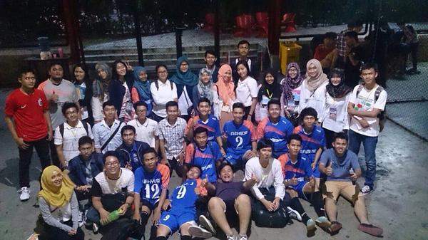 Salam kenal dari para panitia #fhw14 yok dipilih dipilih :v