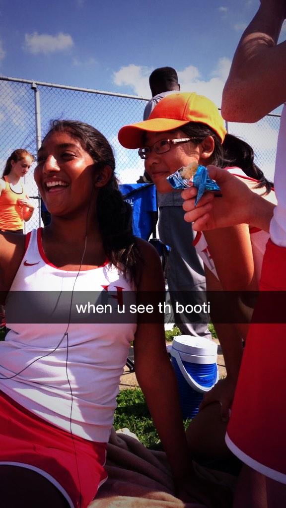 queensofdacourt's tweet photo. 😂😂 currently dying #cvcs http://t.co/FdippNlwHW