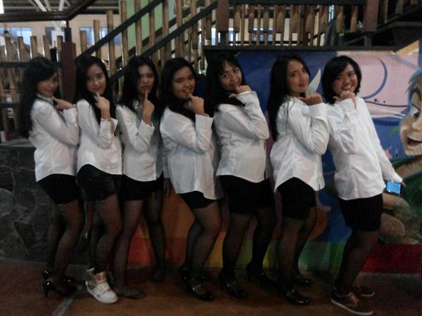 A-Angels today~ >o< <a href="/gearines/">Rines Boy Gea</a> (ga bisa ngetag gearine lol XD)