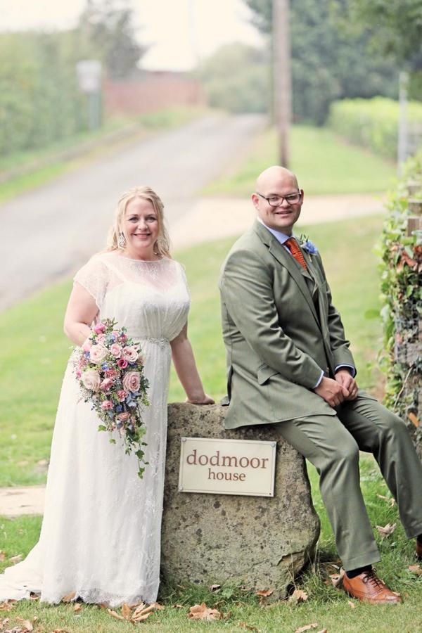 CutPriceKate's tweet photo. Thank you @dodmoorhouse for a fab wedding day. Here's one of the first official snaps! #DanAndKateDo #LOVEdodmoor http://t.co/KEy4ZItsrW