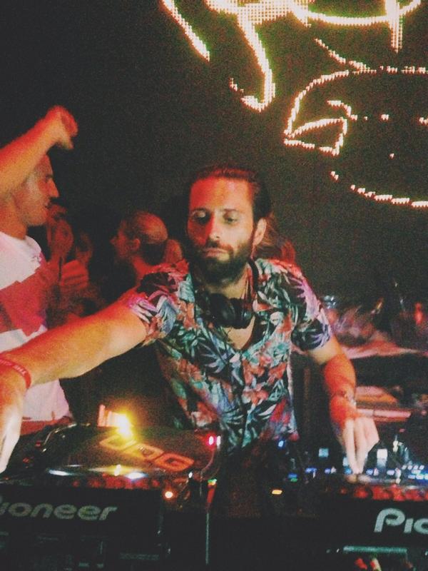elliottcwright's tweet photo. Ants then Magna Carta at @SankeysIbiza was a great last night in Ibiza 

No Artificial Colours set 🙊 http://t.co/VWHMxxIbS5