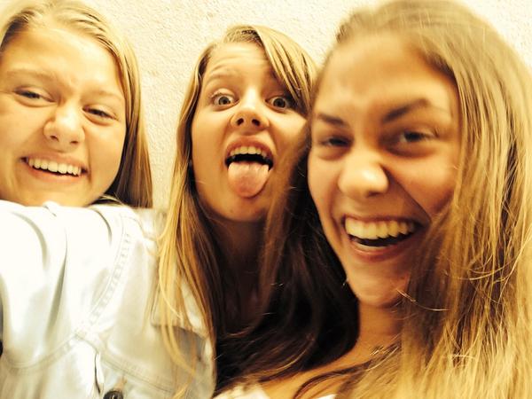 "<a href="/scmvloon/">Maikel van Loon</a>: @nikitadebruijnx ziet er goed uit..... "