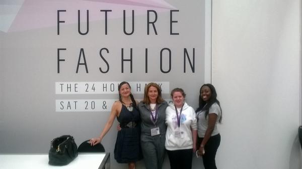 coderinheels's tweet photo. .@womenwhocode / @wwclondon members who were at #DFHack @westfieldlondon @decodedfashion #fashiontech #fashion #tech http://t.co/a1UF1zKxLE
