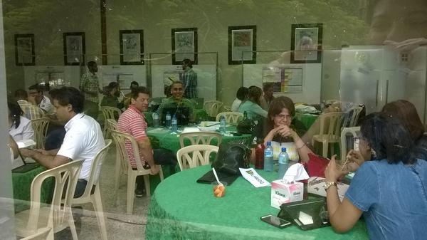 amadamdez's tweet photo. Dando un giro a nuestra idea #LSMSDQ @LSMSDQ @minervitaram @xiomifrias @tami352 http://t.co/P7gyUA74rj