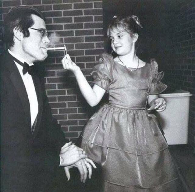 Happy Birthday to one of the greatest writers of all time, Happy Birthday Stephen King 