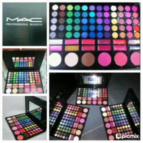 DeBeauteCorner's tweet photo. MAC 78 pallette eyeshadow, lipstick, blush on , wanna?? ☺ @apaajaIKLAN @kicaupromo @IklanOK http://t.co/wjCRjaiUkp