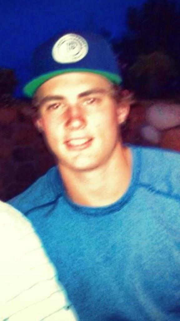 14maxim's tweet photo. Missing child/roommate/scrub last seen Sept 19th,let us know if you have seen his whereabouts #Schmitty @Ksmith2392 http://t.co/Jez7C3o1V9