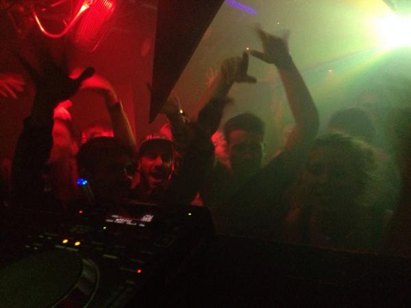 Friday night w/ <a href="/EasyKid_/">Easy Kid</a>