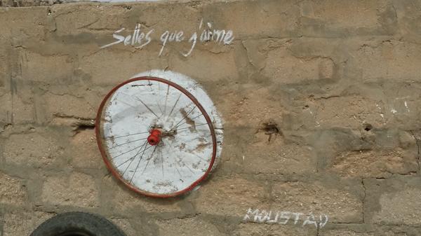 jerome_coumet's tweet image. "Selles que j'aime"... Quand la roue tourne...
#djerbahood
#streetart @g_itinerrance