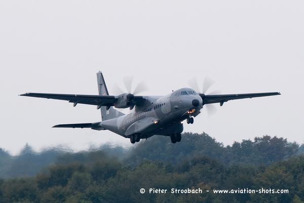 The <a href="/MarketGarden70/">MarketGarden70</a> memorial has ended. Some of the participating aircraft left <a href="/VlbEindhoven/">Vliegbasis Eindhoven</a> for home today. #avgeek