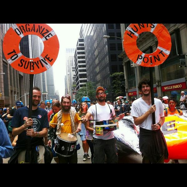 NOATSny's tweet photo. #NoOneAndTheSomebodies with 310,000 new friends at The #PeoplesClimateMarch!
#peoplesclimate #DNclimate #NOATS http://t.co/C2LzhUbmp9