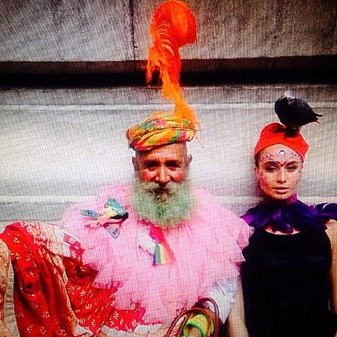 Back2Luv1's tweet photo. Great #photoshoot  today with @nailexnyc   #feather @swarovski #circus http://t.co/qWXiujFcOO