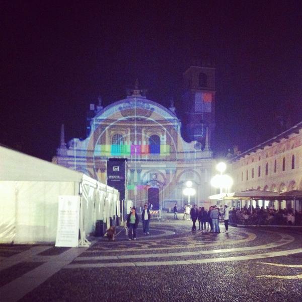 LorM_inox's tweet photo. #piazzaducale #vigevano #city http://t.co/LZP9cx1jMF