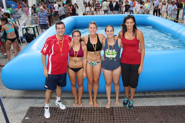 watervoley's tweet photo. El equipo #PirineosSurf ganador del II Open #Watervoley ZGZ tras derrotar en la final a #MeCagüen. #Multivoley2014 http://t.co/GHQGUUi67O