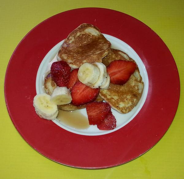 BeFemmeFit's tweet photo. Yumo!! This is clean can you believe it??? :)
 #befemmefit http://t.co/foPkGKnv7Q