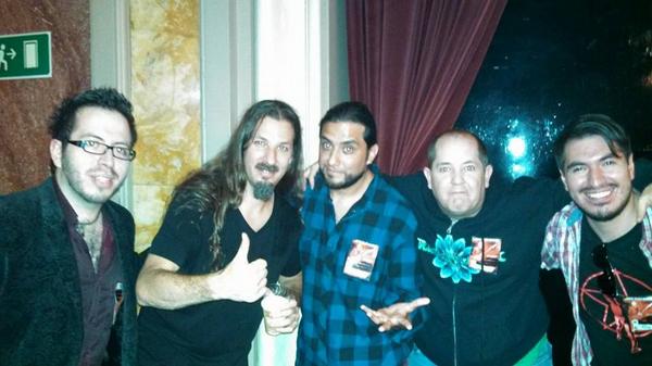 MEXPROG's tweet image. #TeamMexprog ayer en el concierto de @chickenfootjoe con @bryanbeller @abejaramillot @DiegoTejeida @mexpillo