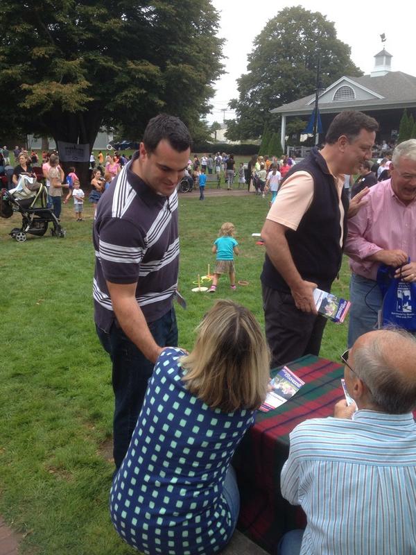 AdamforStateRep's tweet image. Had a great time talking to voters down at the town green in Hyannis. Happy 375 Barnstable! #capepoli