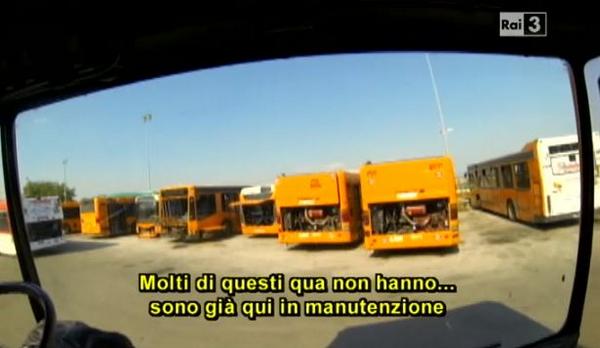 A #Presadiretta IL DISASTRO DEL TRASPORTO PUBBLICO A NAPOLI E IN CAMPANIA <a href="/IaconaRiccardo/">riccardo iacona</a> <a href="/RaiTre/">Rai3</a>