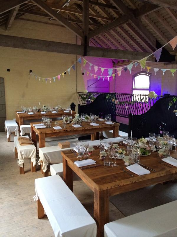 MaverickVenues's tweet photo. Here's a couple of piccies from our event this Saturday, congratulations Sarah &amp; Mark http://t.co/Kn6ih92Jgr