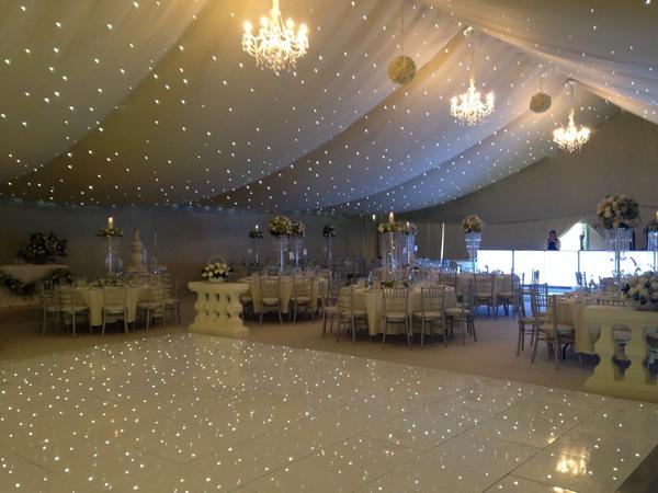 Trunkwell's tweet photo. Yesterday's stunning wedding in @Trunkwell Grand Marquee #trunkwell #wedding #love #pretty http://t.co/IlXCMZskZn