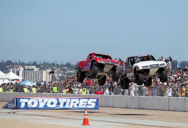 SSuperTrucks's tweet photo. And @EJVISO WINS Race #1 of 2 at @SpeedFestSD. @Sheldon_Creed was 2nd, @scottysteele548 finsihed 3rd. http://t.co/kZeV4pQ58H