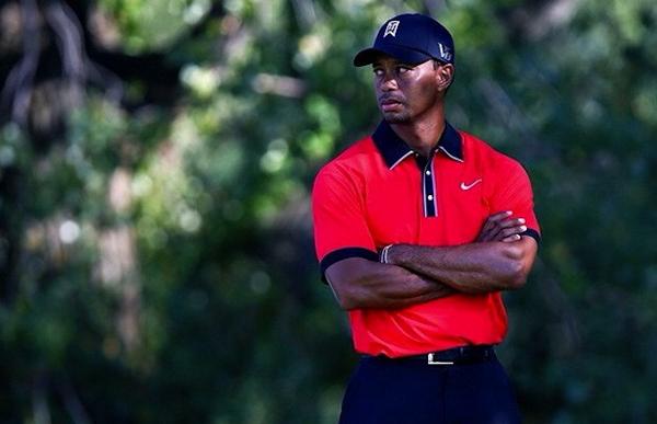 GolfersRelate's tweet photo. When you eye down your playing partner after he steps in your line http://t.co/xiO1vl1E4V