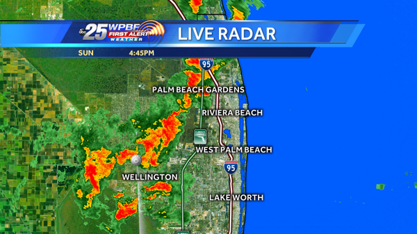 wpbf_mike's tweet image. Just what we don't need: more water!! Storms moving to the east. Lake worth to Jupiter all get wet #TurnOffTheWater