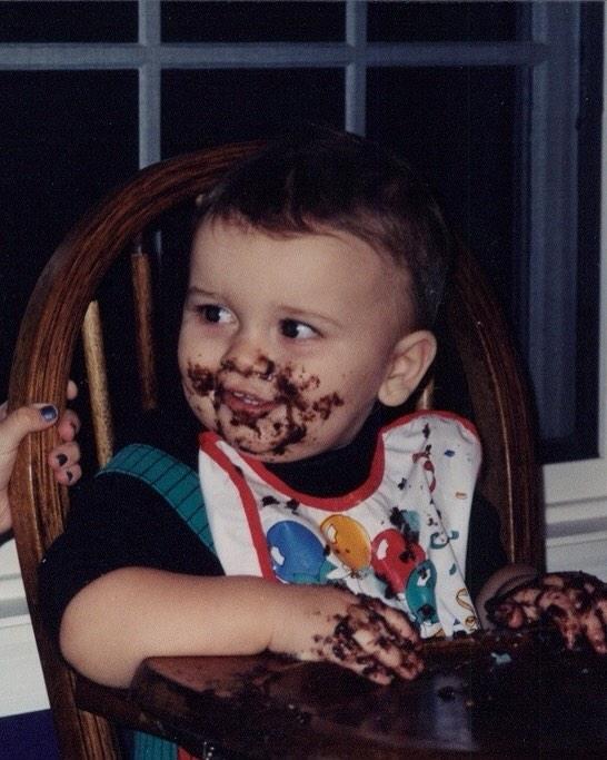 KingBrett2k14's tweet photo. Hungry for votes #kingbrett http://t.co/wd689kaLLT