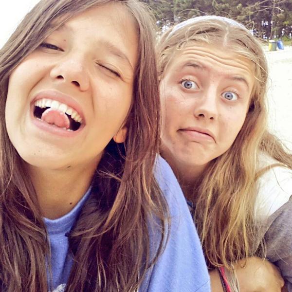 enanandres's tweet photo. Anda que no echo de menos a esta rubia... 💁 teq jaima ❤❤❤ @marta_abelleira http://t.co/fUwK9P4CbH