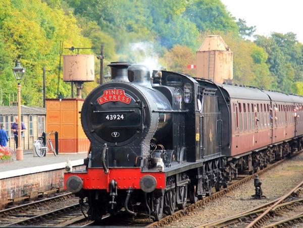 stevebullin1862's tweet image. #pinesexpress @svrofficialsite at Bewdley #midlander