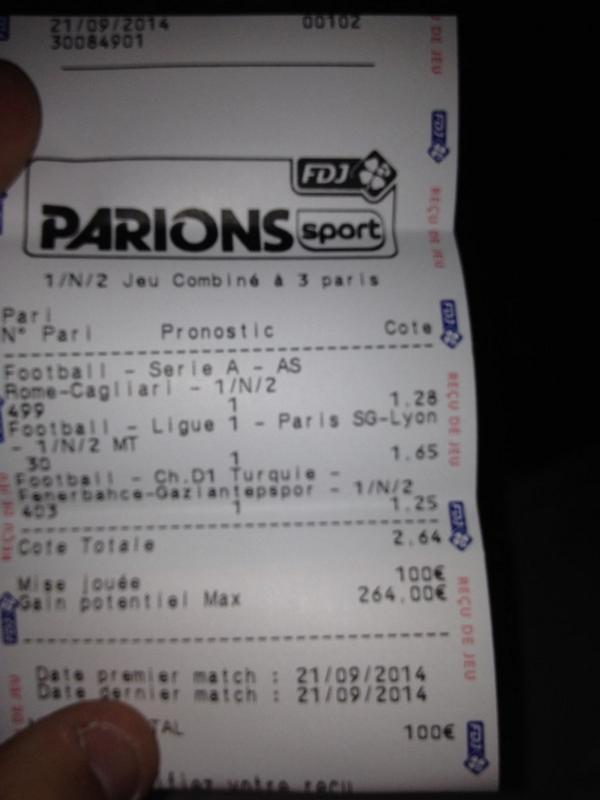 CliffordMeg's tweet photo. “@yonicohen17: Hablo money money money 💶💶 http://t.co/1PVO5iV2C2” la mec a parié 3 matchs pour avoir une côte à 2,64.. Et il est content..