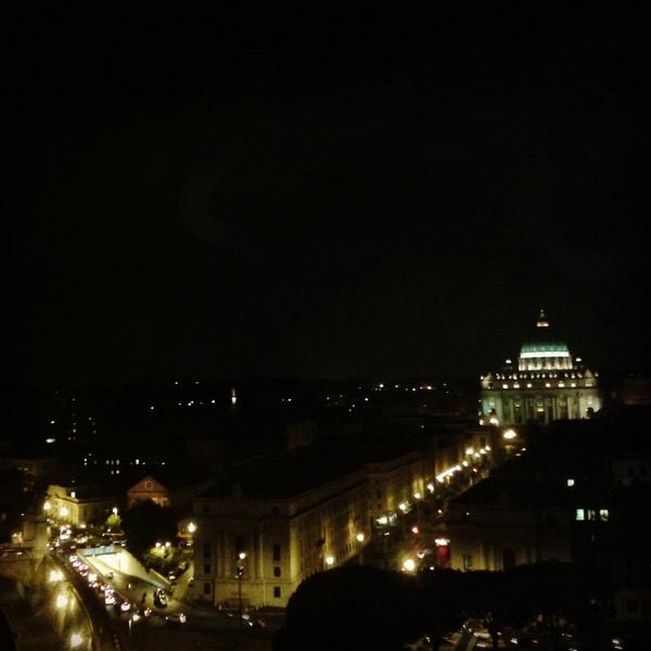 ales_lorenzo's tweet photo. #GEP2014 #castelsantangelo @Mi_BACT la grande bellezza http://t.co/7Hk08xNZcx