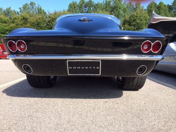 dunne_nc's tweet photo. "c2, oh so mod" 1965 #Corvette #427LS #C2 http://t.co/u7jpq6yKye