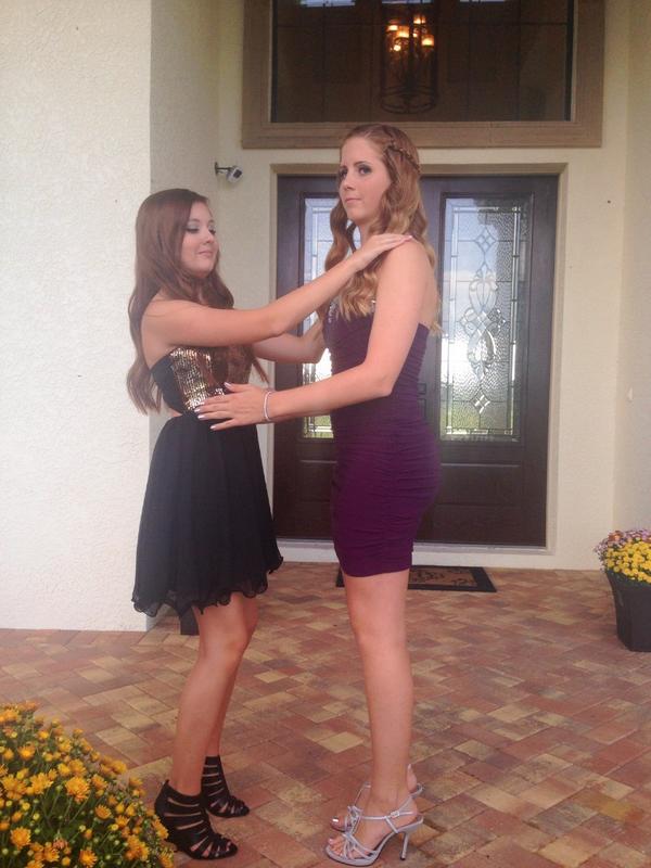 maddie_jung99's tweet photo. Pre-hoco dance practice💃#face2face #withspace http://t.co/3mgLAnhwCB
