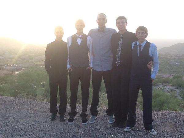 rupe_jordan's tweet photo. Killed it last night with these guys #vivalashoco ππππ http://t.co/vR9r9SvGdZ
