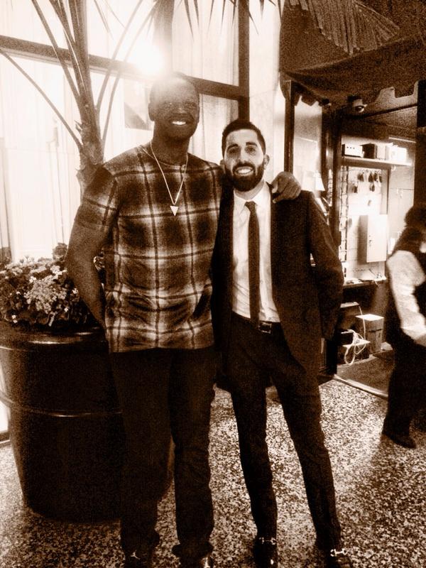 Basherian's tweet photo. @J30_RANDLE great meeting you last night. Can't wait to see you on the court! #LakeShow http://t.co/9YmMWjwfmq