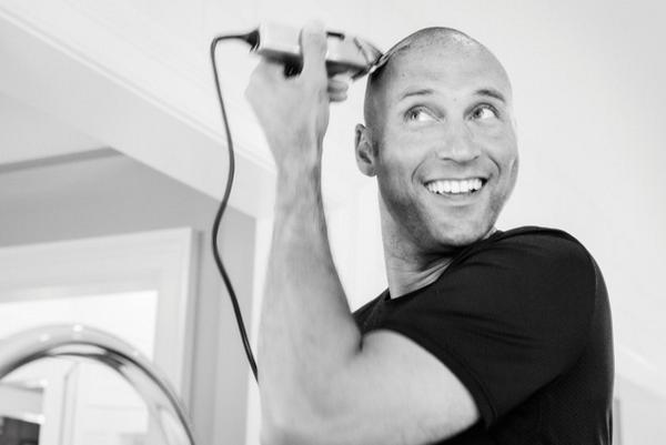 Must read for Yankee fans. RT <a href="/NYMag/">New York Magazine</a> Jeter offers photographer access to his private world: nym.ag/1ylsxDO