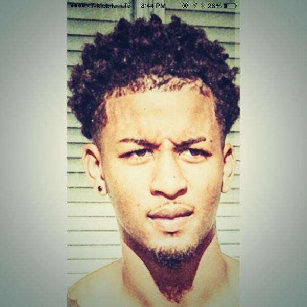 GirlThatsHimm's tweet photo. Posted 😎💯 http://t.co/x2cBXgIAdl