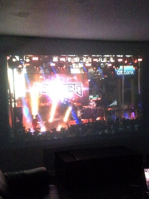dunnskki's tweet photo. @destructo @SuretoneLIVE.com #SSMF http://t.co/CYEZtaYZwQ