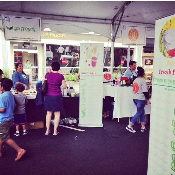 GoGreenlyNY's tweet photo. We came, we gave out our most delicious yogurt and we conquered ! #SoWeFoodFest #gogreenly #success #scarsdale http://t.co/ophxqdthGD